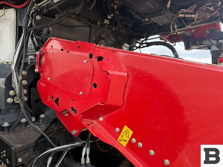 2020-case-ih-8250-image-102