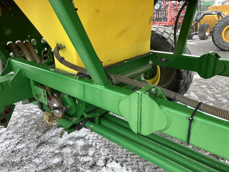 2002-john-deere-1860-image-8