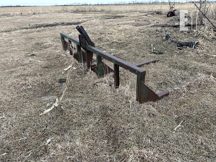 3-pt-double-bale-carrier-image-4