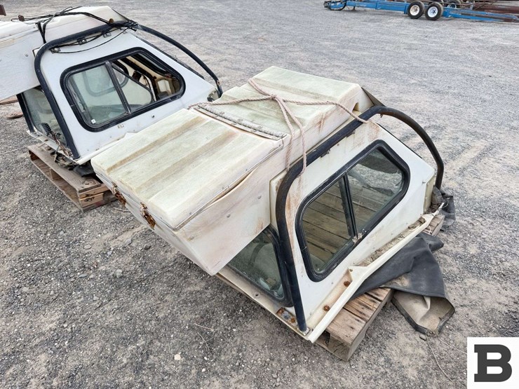 key-dollar-cab-orchard-tractor-cab-image-3