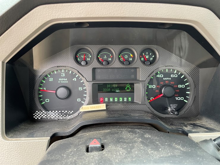 2008-ford-f250-xl-image-37