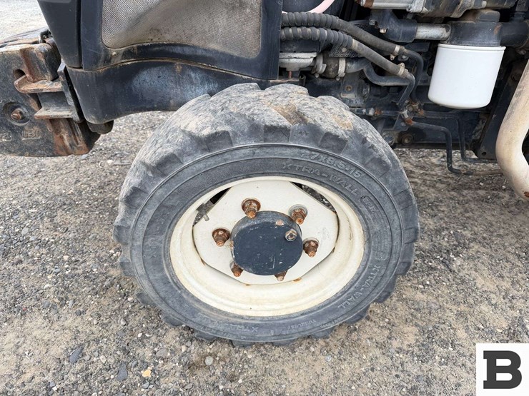 2002-new-holland-tn75v-image-14