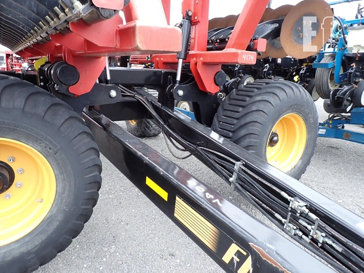 versatile-fury-hs350-image-5