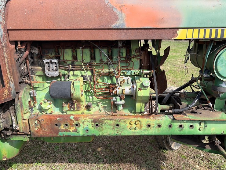 john-deere-4040-image-11