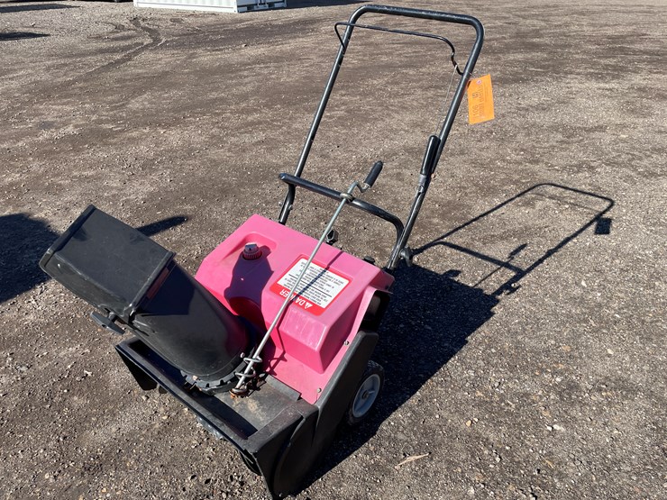 #3106-•-gas-20"-snow-blower-image-1