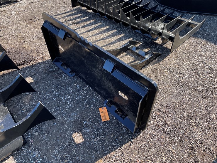 #3030-•-skid-steer-rock-digger-attachment-image-3