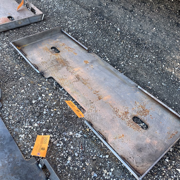 #3048 • Skid Steer Frame