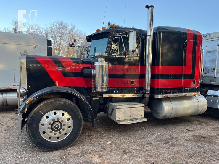 1985-peterbilt-359-image-3