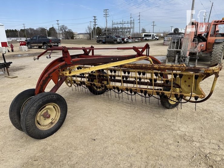 new-holland-256-image-1