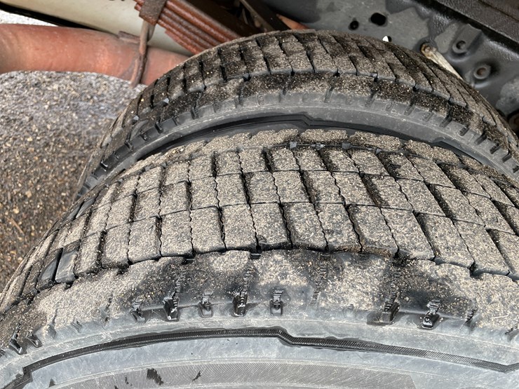 2014-ford-f550-xl-image-19