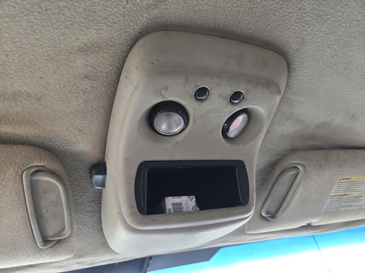 2006-chevrolet-k3500-image-25