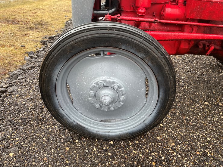 2018-ford-8n-image-9