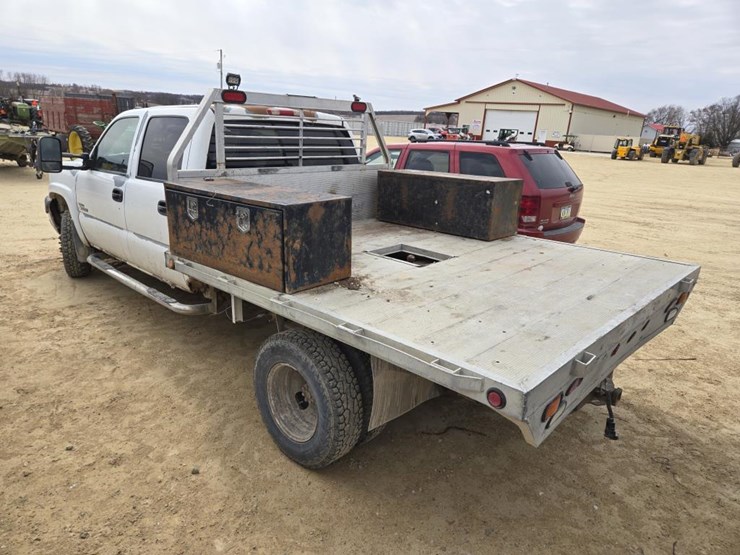 2006-chevrolet-k3500-image-10