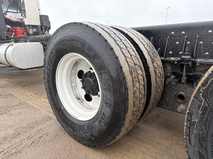 2024-dennis-eagle-proview-image-7