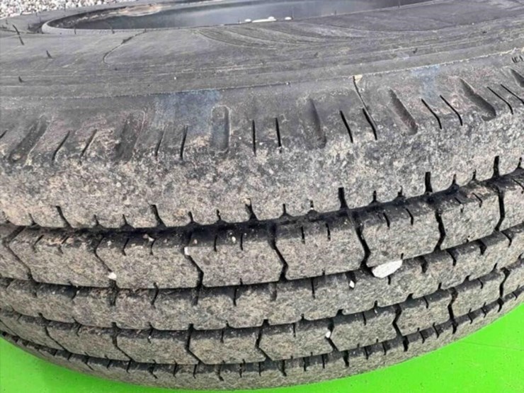 2024-maxx-d---t8x---24'-hyd-trailer-image-9