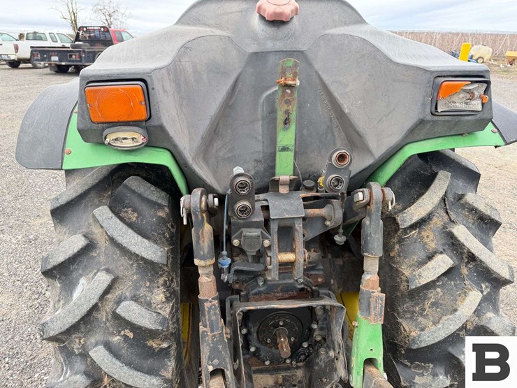 2003-john-deere-5320n-image-24