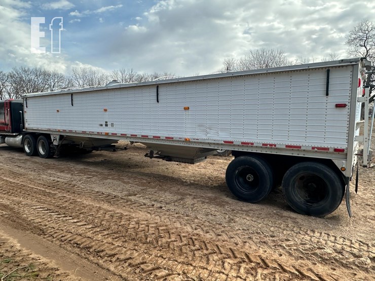 2005-wilson-grain-trailer-image-1