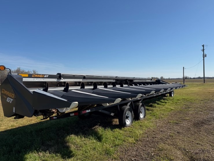 #2641-•-2025-drago-12-40-12-row-corn-header-image-4