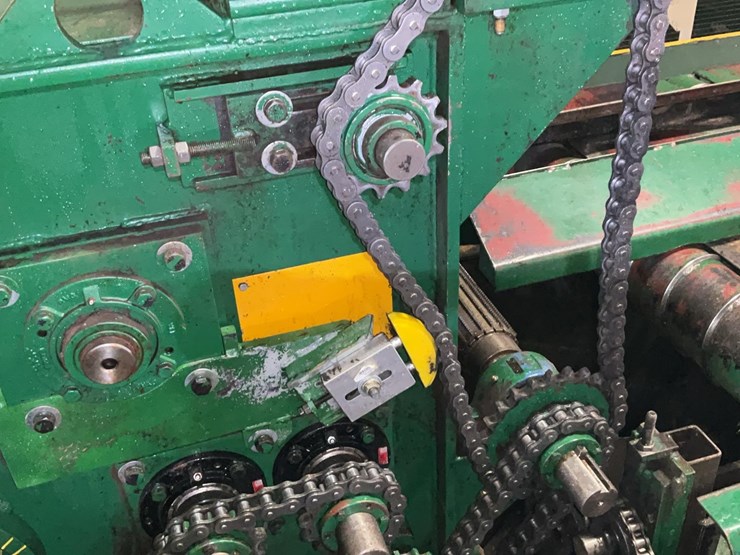 #218-•-salem-3-saw-board-edger-image-51