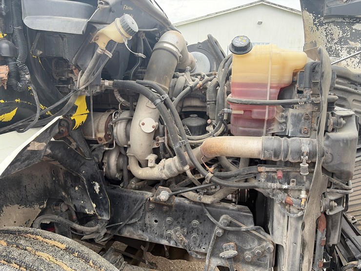 2015-international-transtar-8600-image-21