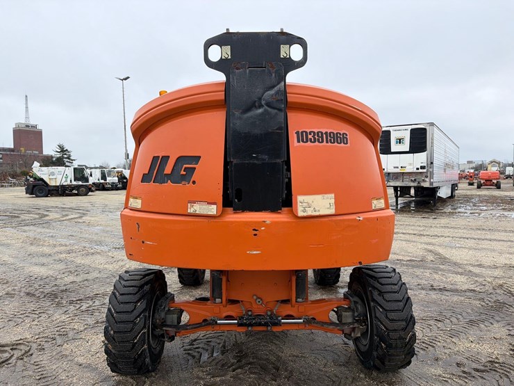 jlg-400s-image-8