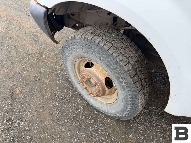 2001-ford-f350-image-15