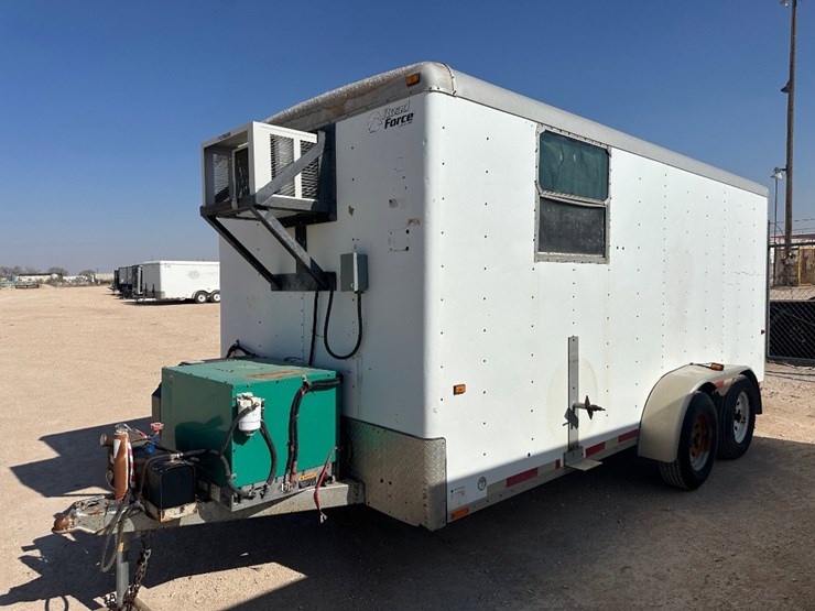 2008-cargo-wells-image-1