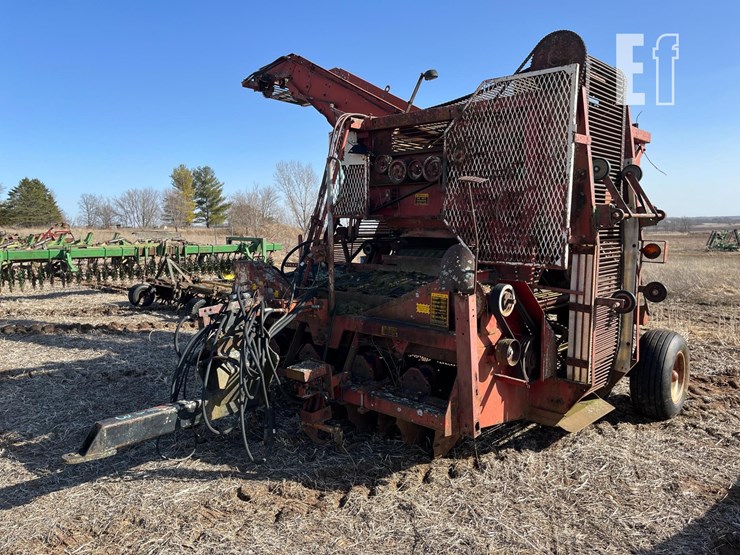 potato-harvester-image-1
