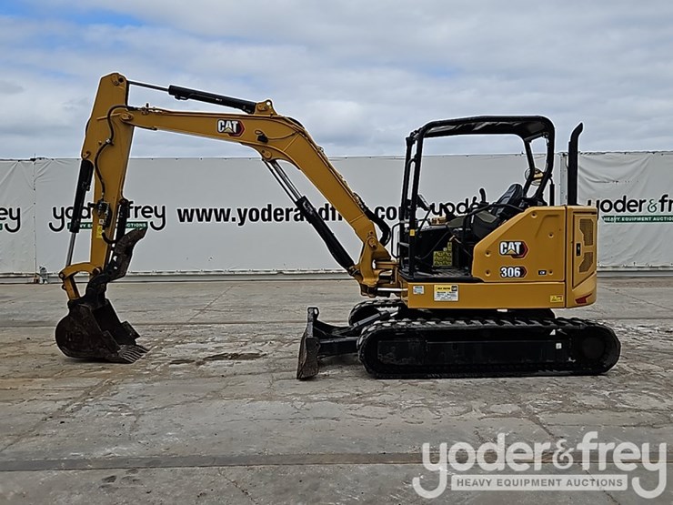 2023-caterpillar-306-image-3