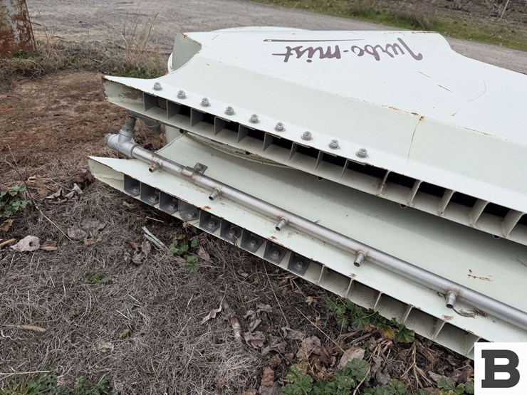 (2)-slimline-mfg.-turbo-mist-sprayer-h.d.-towers-image-5