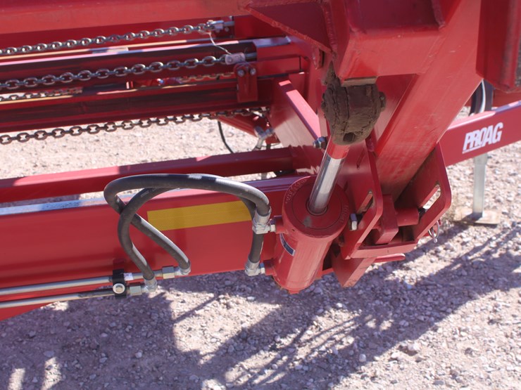 proag-hay-hiker-900-image-30