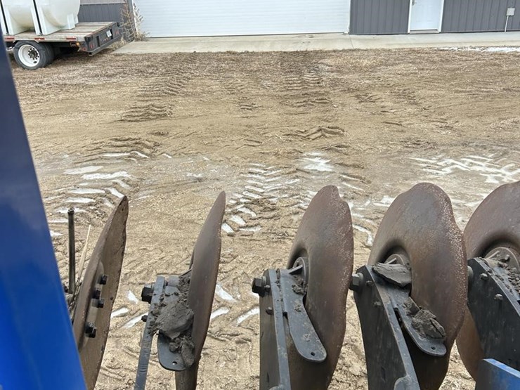 2019-landoll-7833-40-image-42