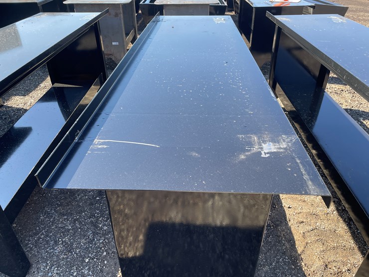 #3025-•-90"-kc-workbench-image-3