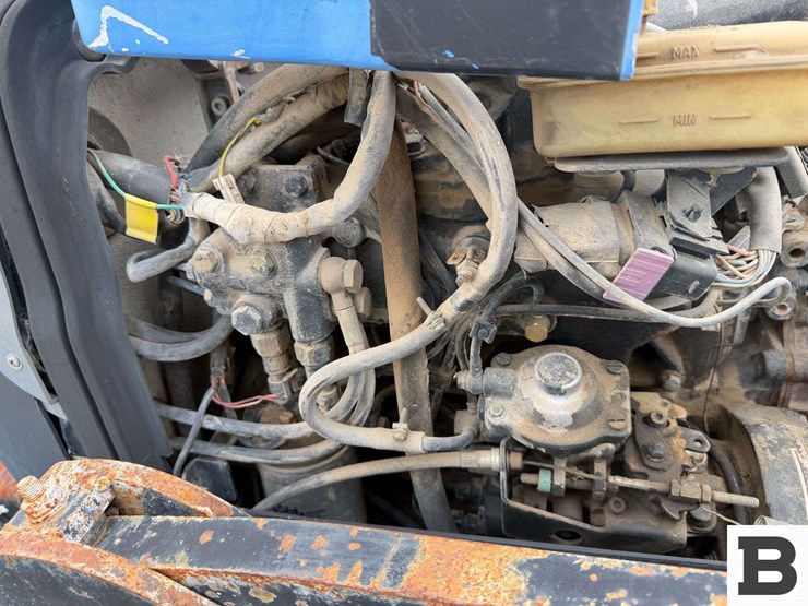 2002-new-holland-tn75v-image-57