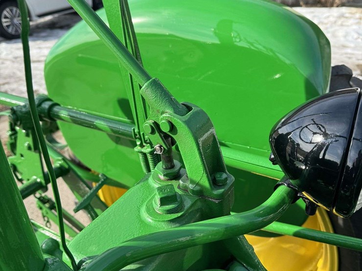 john-deere-h-image-26