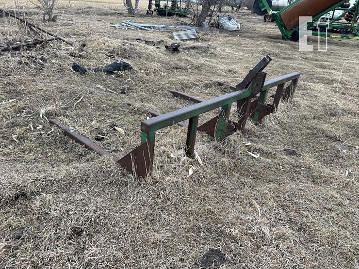 3-pt-double-bale-carrier-image-2