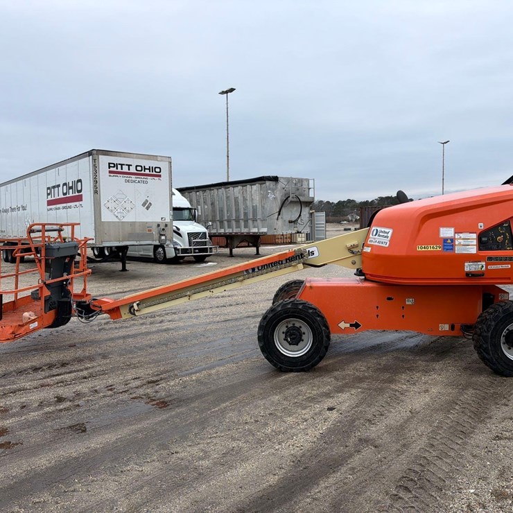 JLG 400S