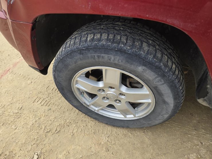 2006-jeep-grand-cherokee-laredo-image-14