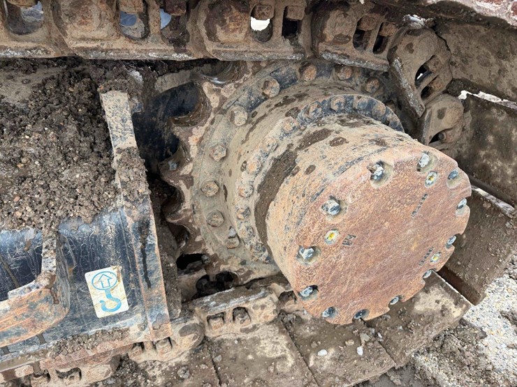 2023-hitachi-zx225us-image-14