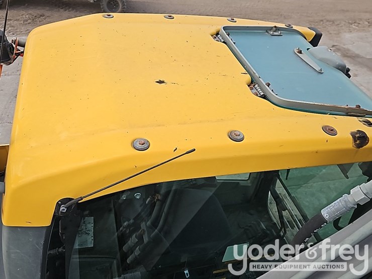 2020-volvo-ec200el-image-39