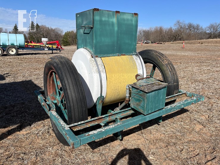 water-tank-on-transport-image-4