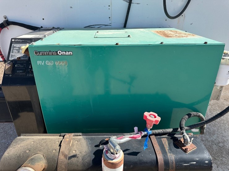 2008-cargo-wells-image-3