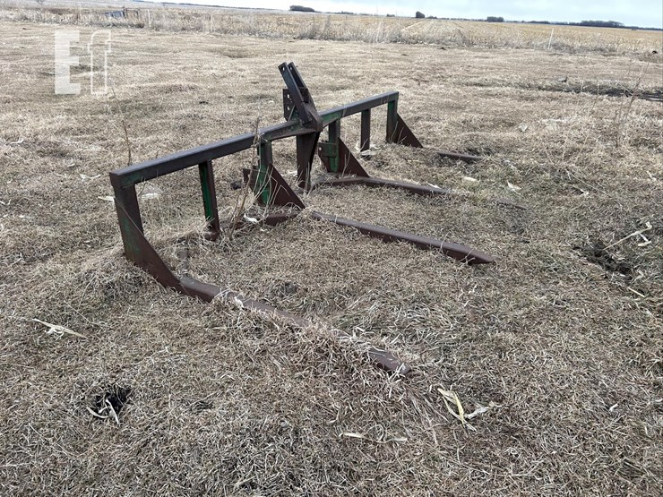 3-pt-double-bale-carrier-image-6