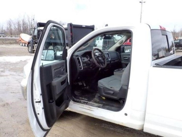 2018-dodge-ram-1500-image-12