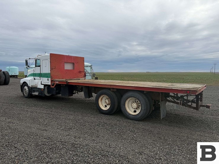 1987-kenworth-t600-image-3