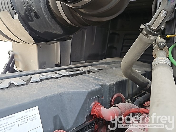 2020-mack-mack-anthem-t64-6x4-truck-tractor,-day-cab,-mp-7-425hp-diesel-engine,-automatic-m-drive-transmission-image-29