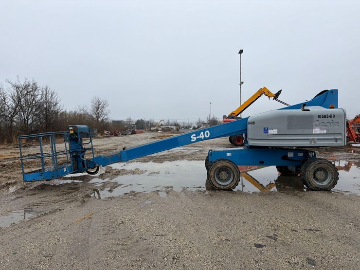 2016-genie-s40-image-1