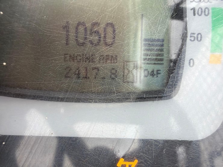 2016-genie-gth844-image-16