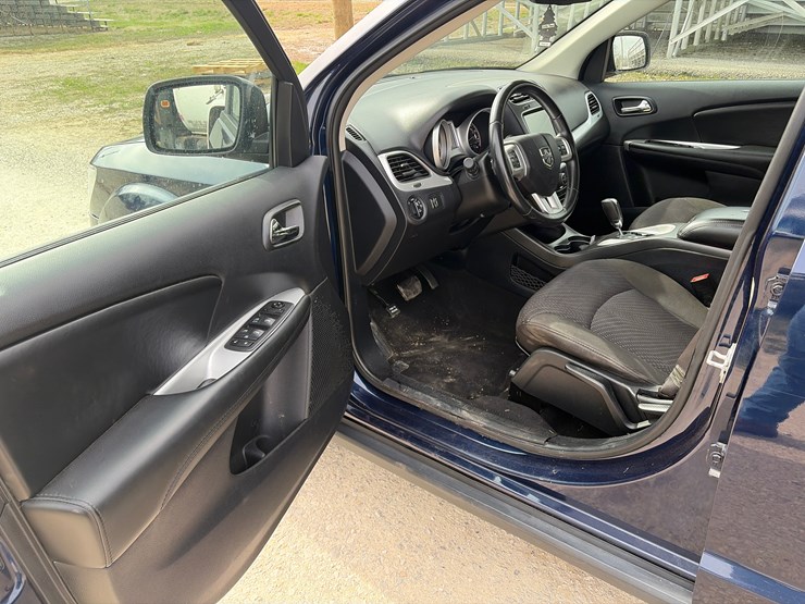 2019-dodge-journey-image-5