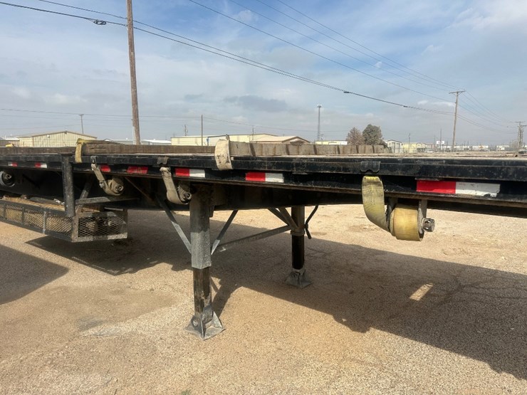 2009-great-dane-48-image-4